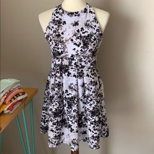 Sleeveless Dress / Summer Dress / Crossback Sz Lge